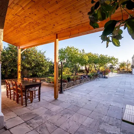 Casa de hóspedes Revakli Ev