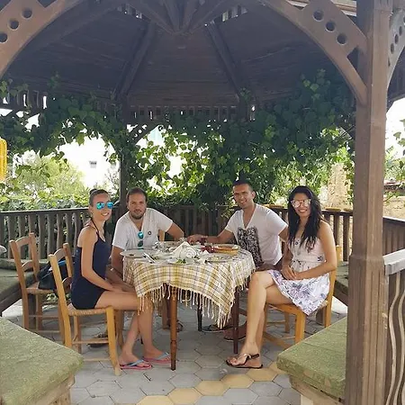 Casa de hóspedes Revakli Ev Rizokarpaso