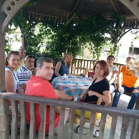 Casa de hóspedes Revakli Ev