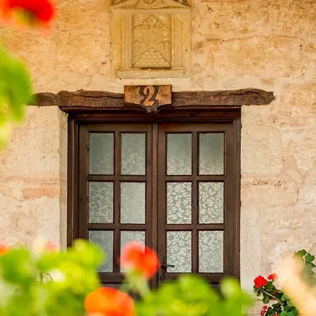 Revakli Ev 3* Rizokarpaso