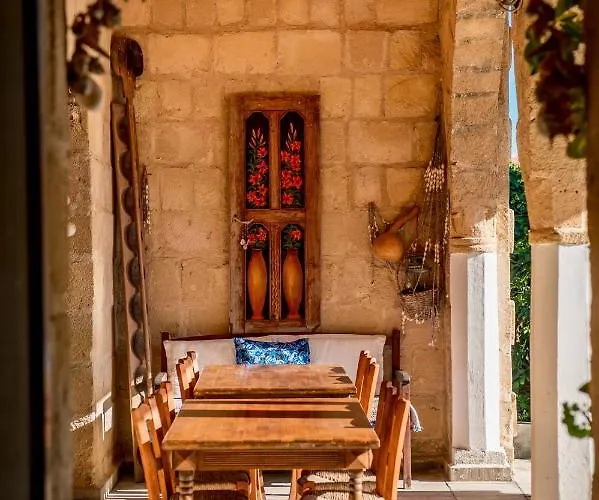 ゲストハウス Revakli Ev