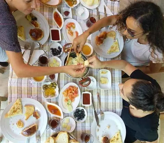 Revakli Ev ゲストハウス 3*